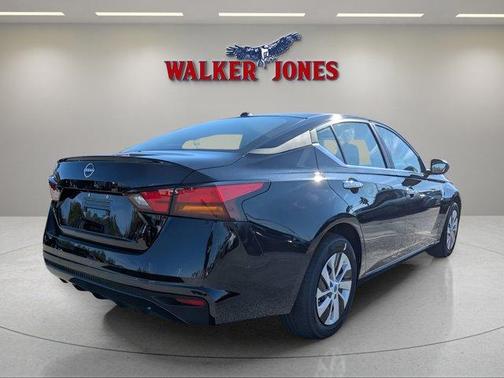 2025 Nissan Altima S