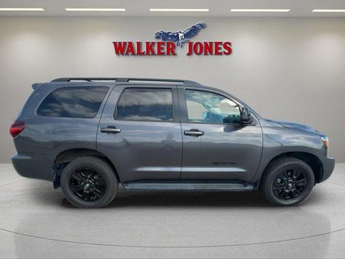 2018 Toyota Sequoia 