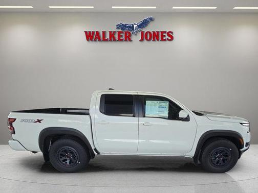 2025 Nissan Frontier PRO-X
