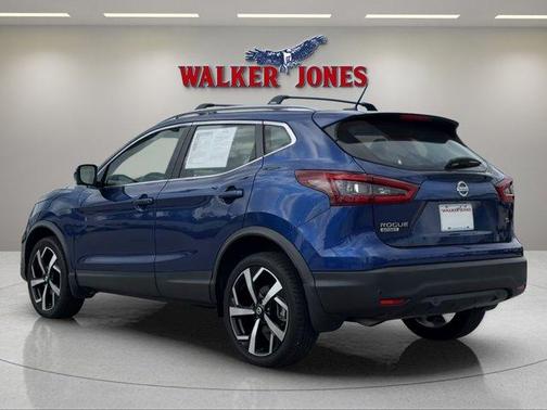 2021 Nissan Rogue Sport SL