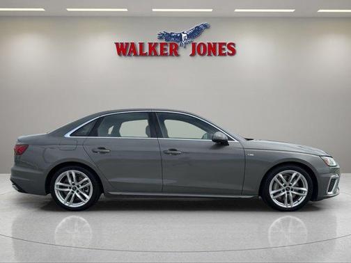 2023 Audi A4 45 S line Premium Plus