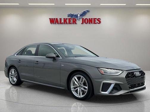 2023 Audi A4 45 S line Premium Plus