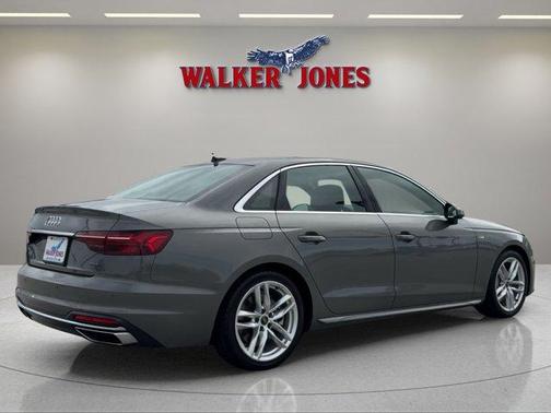 2023 Audi A4 45 S line Premium Plus