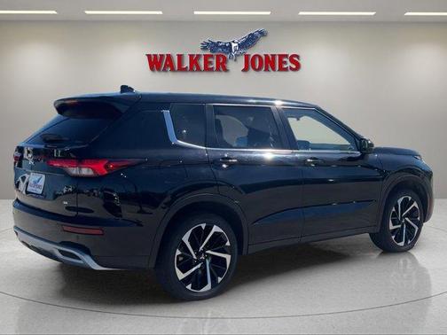2024 Mitsubishi Outlander SE Black Edition