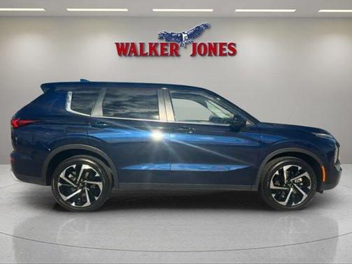 2024 Mitsubishi Outlander SE Black Edition