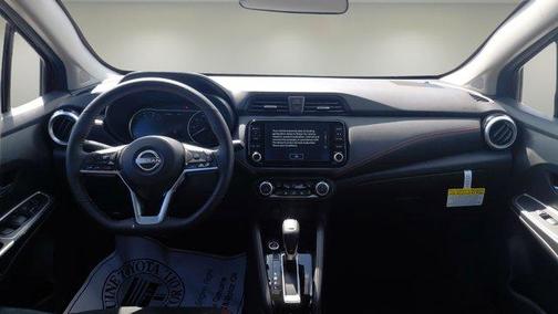 2025 Nissan Versa 1.6 SR