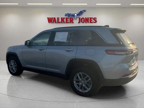 2024 Jeep Grand Cherokee Laredo X