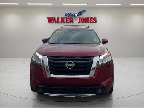Scarlet Ember 2023 Nissan Pathfinder Platinum