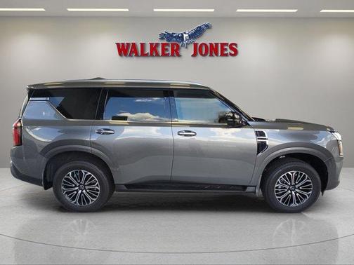 2025 Nissan Armada SL