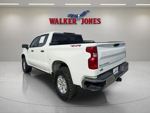 Summit White 2024 Chevrolet Silverado 1500 WT