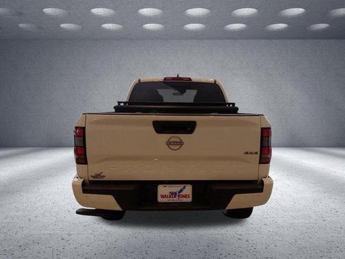 Glacier White 2026 Nissan Frontier SV