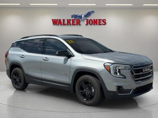 2024 GMC Terrain AT4