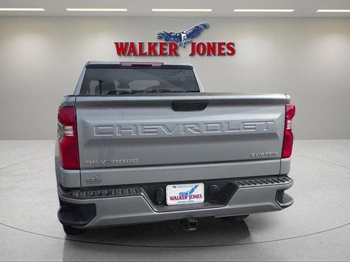 Sterling Gray Metallic 2024 Chevrolet Silverado 1500 Custom
