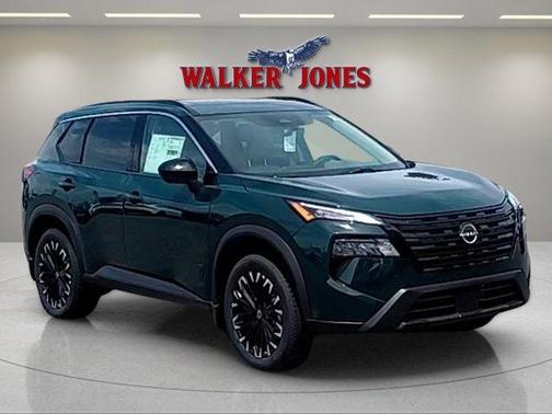 Obsidian Green 2026 Nissan Rogue Dark Armor