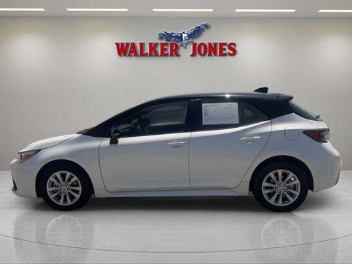 2023 Toyota Corolla Hatchback SE