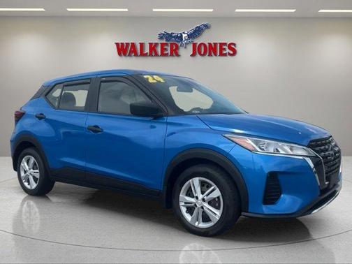 2024 Nissan Kicks S