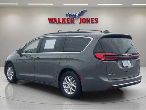 2022 Chrysler Pacifica Touring-L