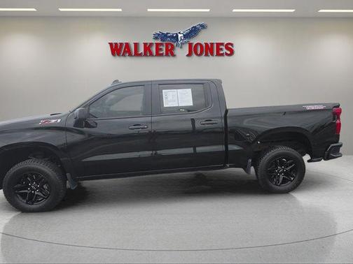 Black 2022 Chevrolet Silverado 1500 Limited Custom Trail Boss