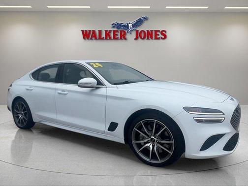 2024 Genesis G70 2.5T