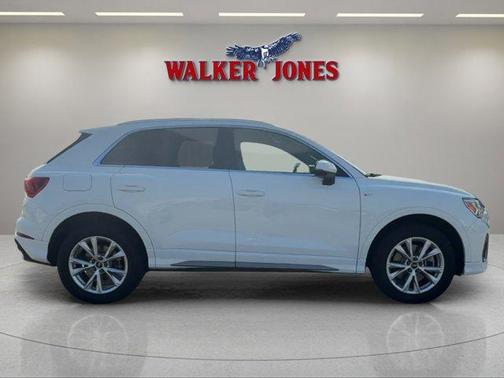 2023 Audi Q3 45 S line Premium