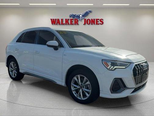 2023 Audi Q3 45 S line Premium