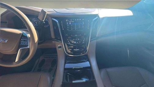 Crystal White Tri-Coat 2019 Cadillac Escalade Platinum