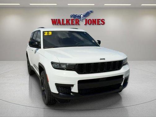 2023 Jeep Grand Cherokee L Laredo