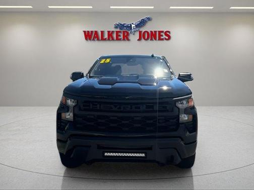 Black 2025 Chevrolet Silverado 1500 Custom Trail Boss