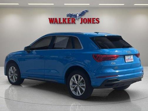 2023 Audi Q3 45 S line Premium