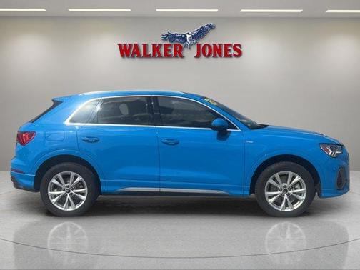 2023 Audi Q3 45 S line Premium