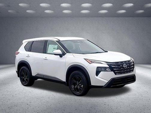 Everest White P 2026 Nissan Rogue SV