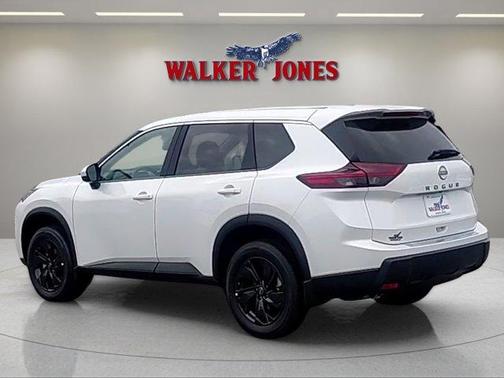 Everest White P 2026 Nissan Rogue SV