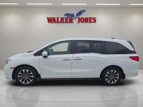 Platinum White Pearl 2024 Honda Odyssey EX-L