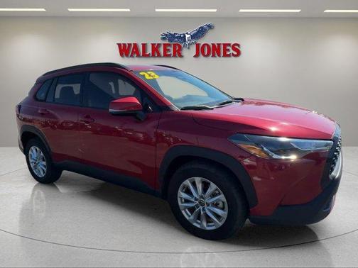 2023 Toyota Corolla Cross LE