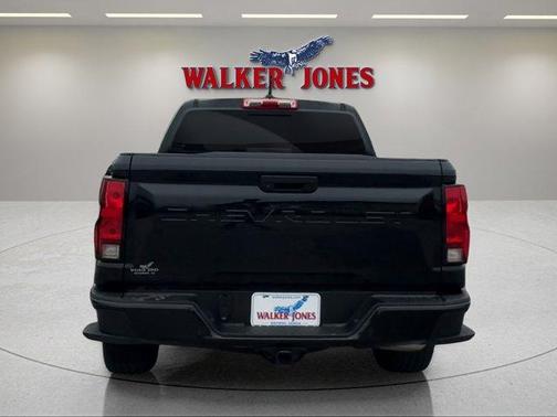 2023 Chevrolet Colorado WT