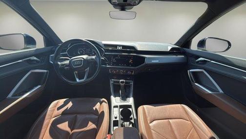 2023 Audi Q3 45 S line Premium