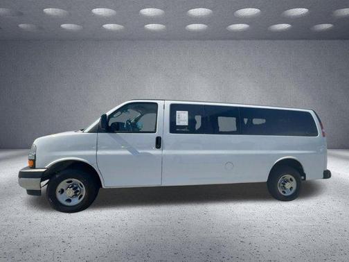 Summit White 2024 Chevrolet Express 3500 LT