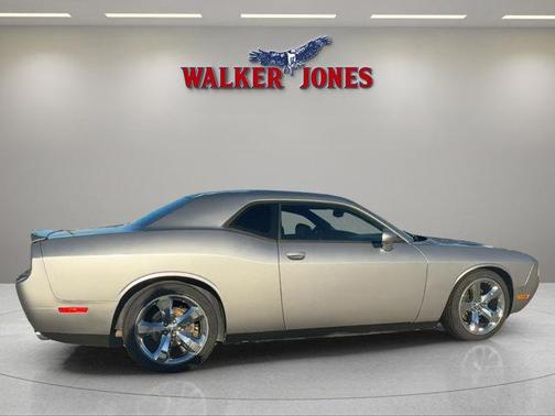 2013 Dodge Challenger R/T Plus