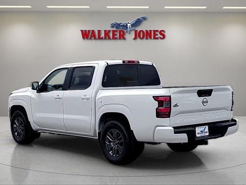 Glacier White 2026 Nissan Frontier SV