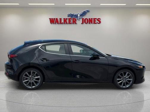 2023 Mazda Mazda3 FWD w/Preferred Package