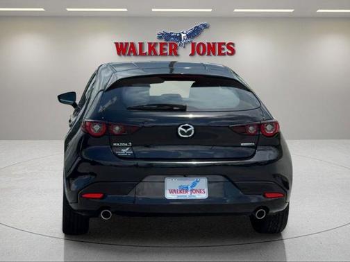 2023 Mazda Mazda3 FWD w/Preferred Package