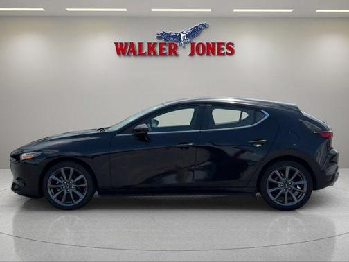 2023 Mazda Mazda3 FWD w/Preferred Package