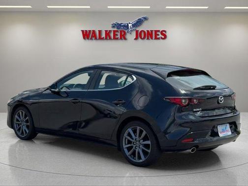 2023 Mazda Mazda3 FWD w/Preferred Package