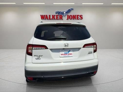 White 2022 Honda Pilot Sport
