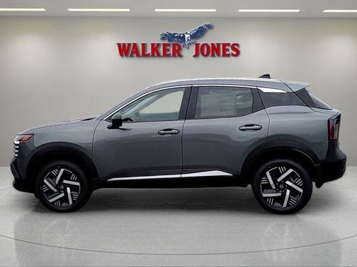 Gun Metallic 2026 Nissan Kicks SV