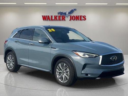 2024 INFINITI QX50 Luxe