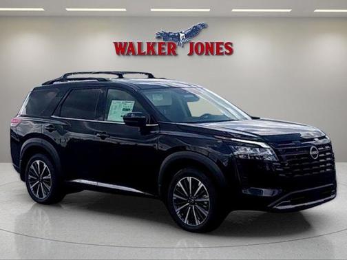 Black 2026 Nissan Pathfinder Platinum