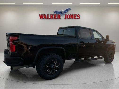 2024 Chevrolet Silverado 3500 LTZ