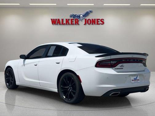 2018 Dodge Charger SXT
