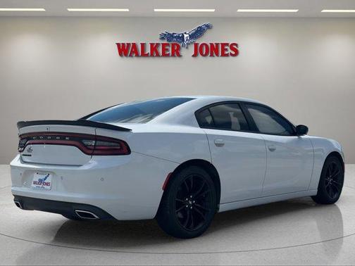 2018 Dodge Charger SXT